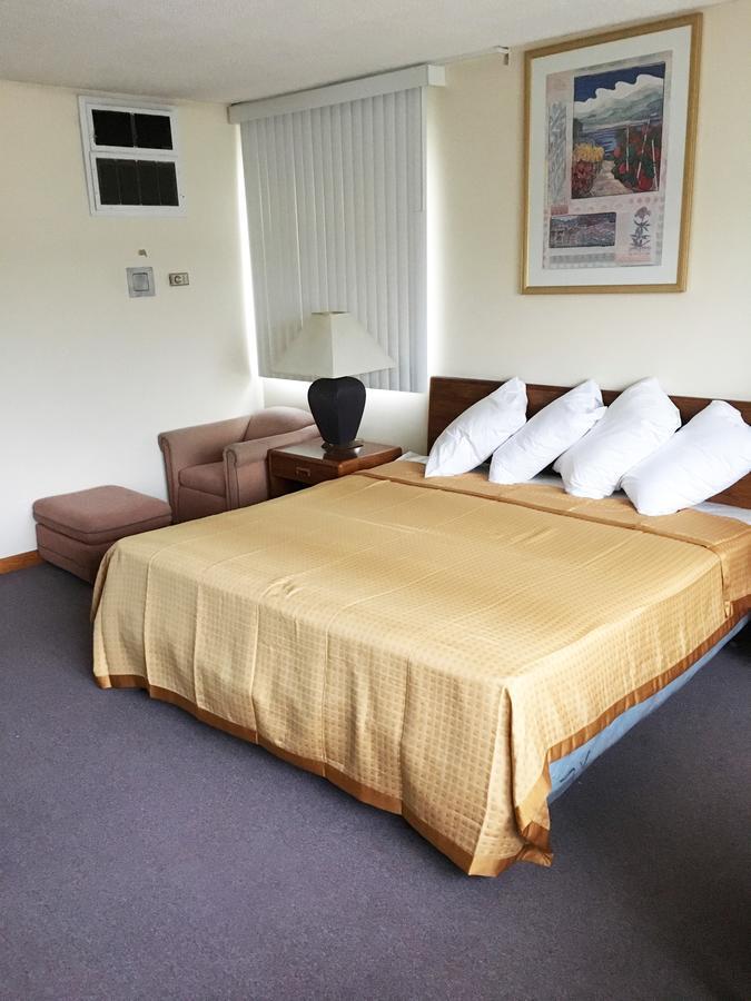 Village Motel Ellenville Екстериор снимка